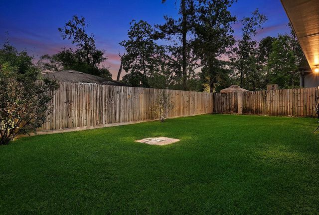 10912 Redbird, Conroe, TX 77385