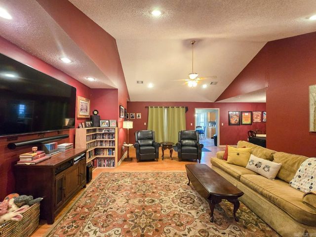 1916 Alex Drive, Jonesboro, AR 72401