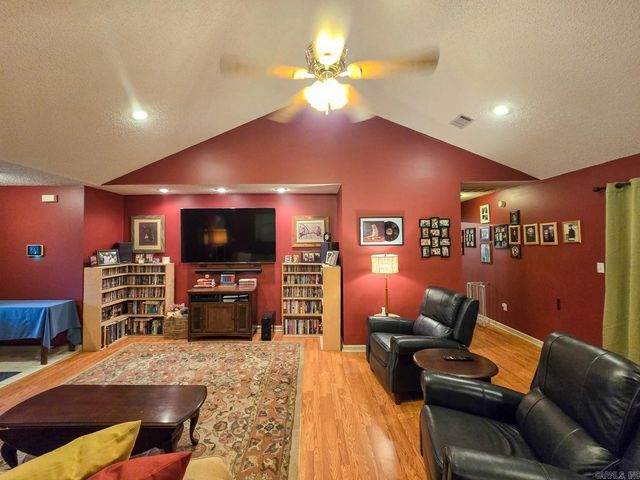 1916 Alex Drive, Jonesboro, AR 72401