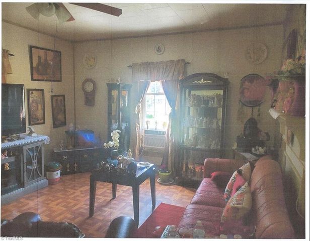 138 Lewis Street, Liberty, NC 27298