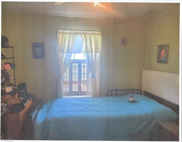 138 Lewis Street, Liberty, NC 27298