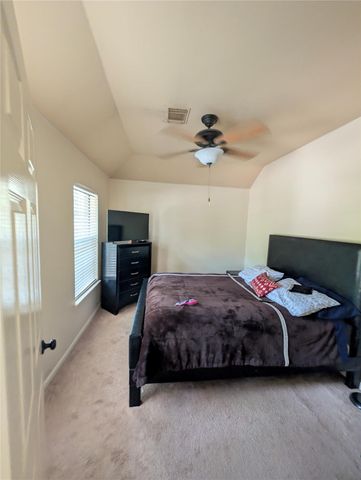 130 Songful Woods Place, The Woodlands, TX 77380