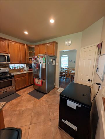 130 Songful Woods Place, The Woodlands, TX 77380