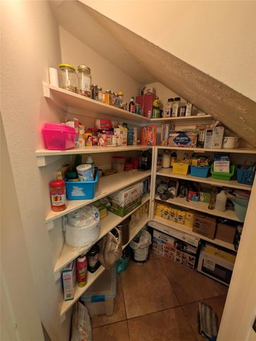 130 Songful Woods Place, The Woodlands, TX 77380