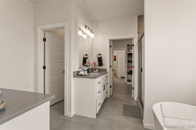 13853 S 21st Court E, Bixby, OK 74008