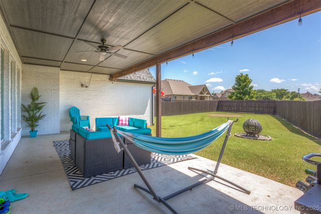 13853 S 21st Court E, Bixby, OK 74008