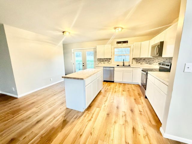 17597 Spillway Road, Fredericktown, OH 43019