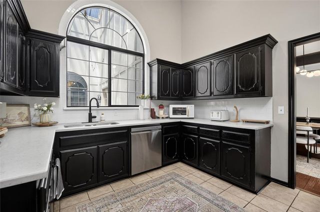 11908 Blueway Avenue, Oklahoma City, OK 73162