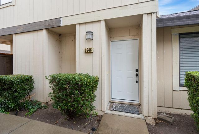 6746 Calvine Rd, Sacramento, CA 95823