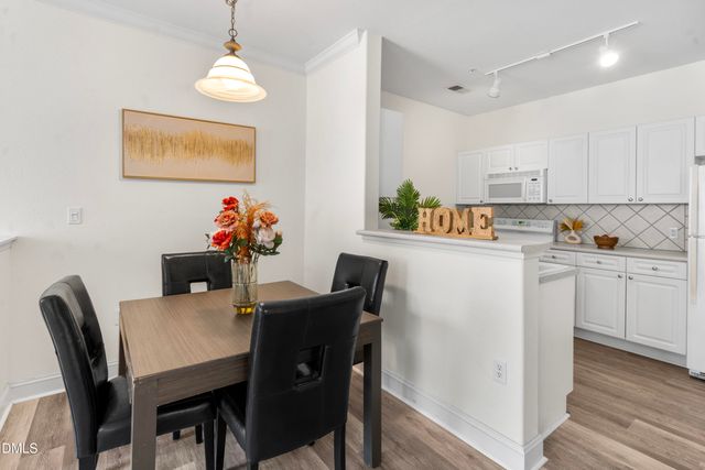 1922 Parkside Village Drive, Clayton, NC 27520