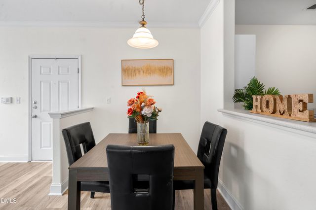 1922 Parkside Village Drive, Clayton, NC 27520