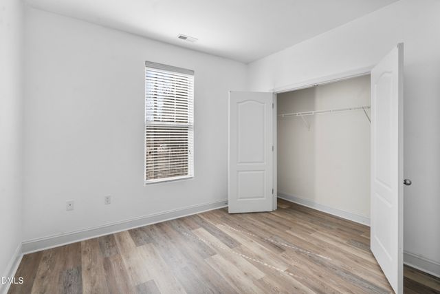 1922 Parkside Village Drive, Clayton, NC 27520