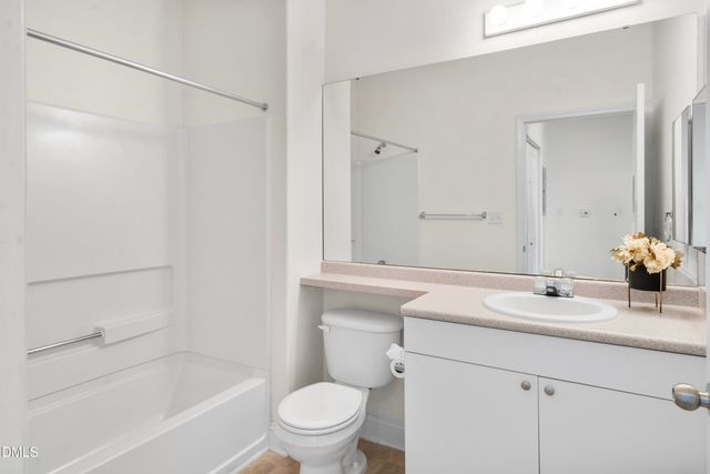 1922 Parkside Village Drive, Clayton, NC 27520