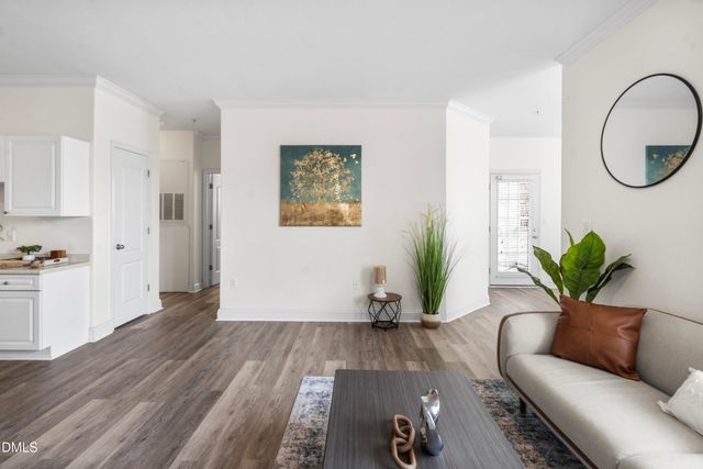 1922 Parkside Village Drive, Clayton, NC 27520