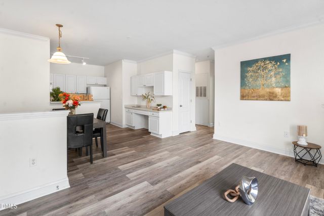 1922 Parkside Village Drive, Clayton, NC 27520