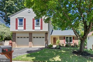 7588 WOODSTOWN DR, Springfield, VA 22153