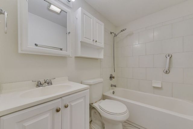 3518 N Pecan Street, Fort Worth, TX 76106