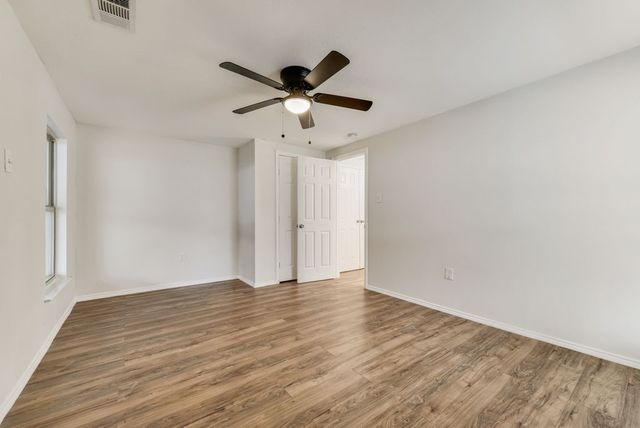 3518 N Pecan Street, Fort Worth, TX 76106