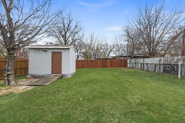 3518 N Pecan Street, Fort Worth, TX 76106