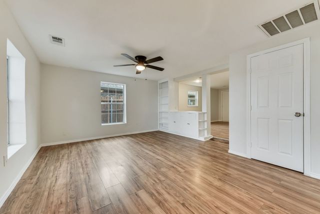 3518 N Pecan Street, Fort Worth, TX 76106