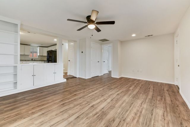 3518 N Pecan Street, Fort Worth, TX 76106