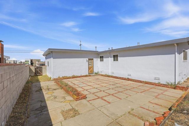1140 Palm Avenue, Seaside, CA 93955