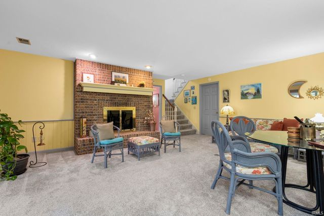 16187 Oak Hill Boulevard, Granger, IN 46530