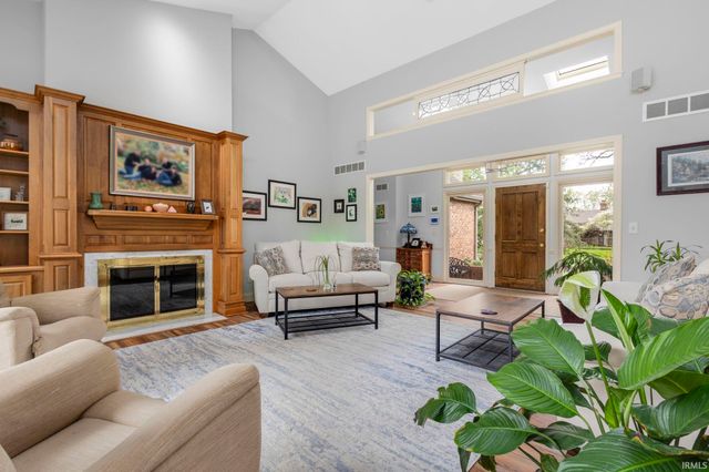 16187 Oak Hill Boulevard, Granger, IN 46530