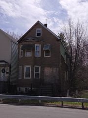 8408 S BAKER Avenue, Chicago, IL 60617