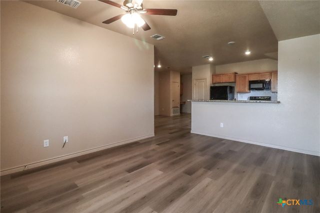6203 Twistleaf Lane B, Killeen, TX 76543