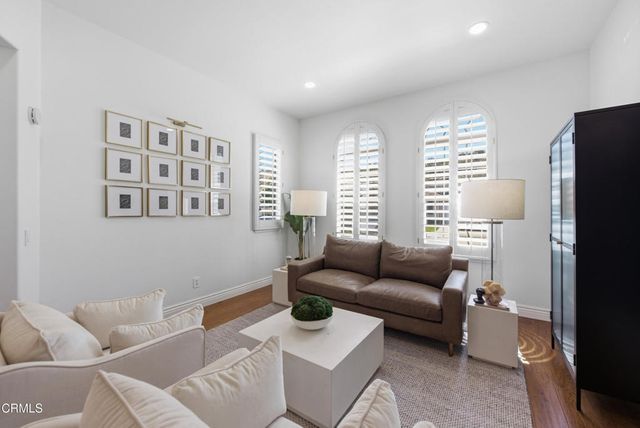 14383 Laurel Lane, Moorpark, CA 93021