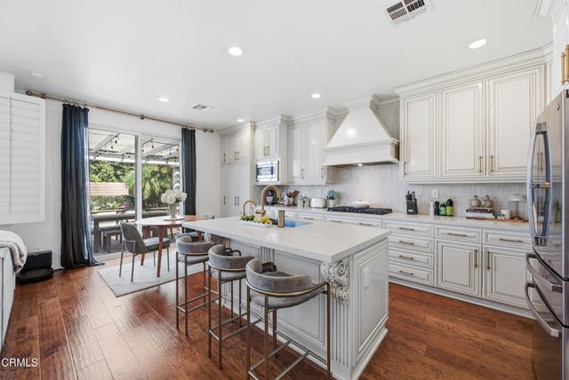 14383 Laurel Lane, Moorpark, CA 93021