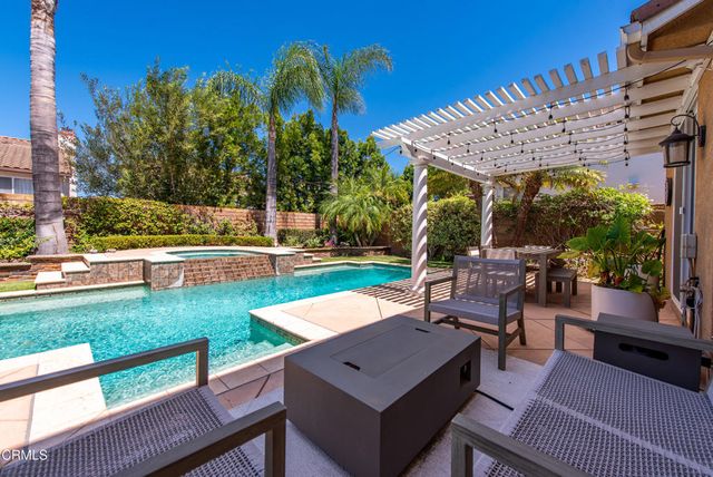 14383 Laurel Lane, Moorpark, CA 93021