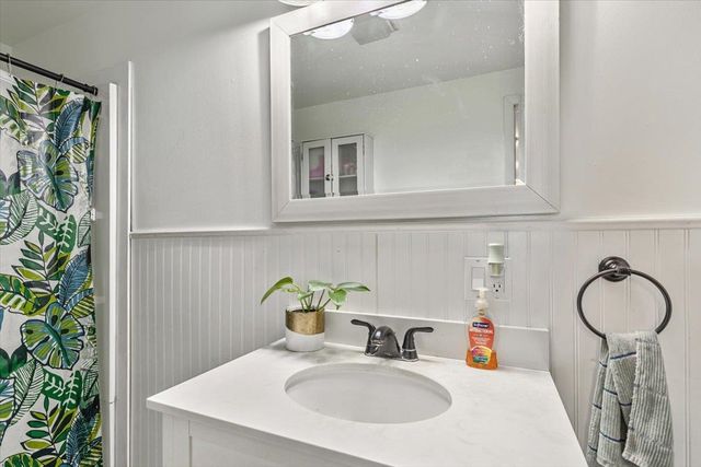 284 Cook Road, Sheldon, VT 05483