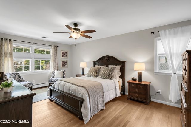 8 Heights Terrace, Middletown, NJ 07748