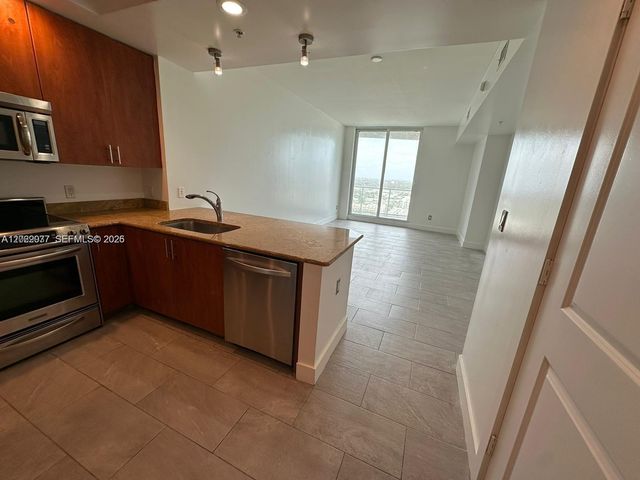 315 NE 3rd Ave 2009, Fort Lauderdale, FL 33301