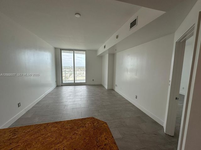 315 NE 3rd Ave 2009, Fort Lauderdale, FL 33301