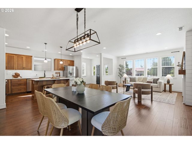 12400 Sw PALERMO St, Wilsonville, OR 97070