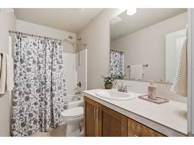 12400 Sw PALERMO St, Wilsonville, OR 97070