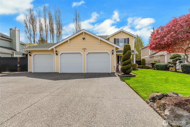 3120 Chelsea Lane, Enumclaw, WA 98022