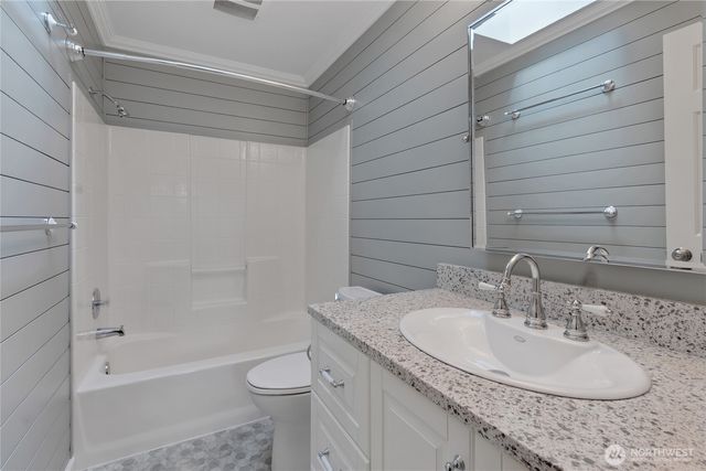 3120 Chelsea Lane, Enumclaw, WA 98022