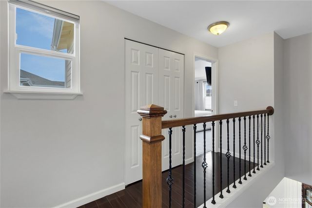 3120 Chelsea Lane, Enumclaw, WA 98022