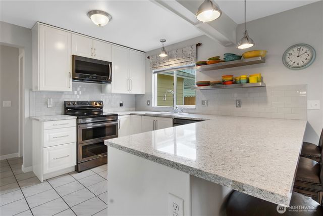 3120 Chelsea Lane, Enumclaw, WA 98022