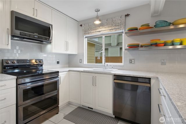 3120 Chelsea Lane, Enumclaw, WA 98022