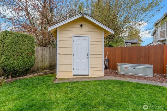 3120 Chelsea Lane, Enumclaw, WA 98022
