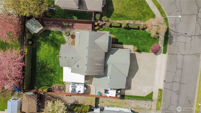 3120 Chelsea Lane, Enumclaw, WA 98022
