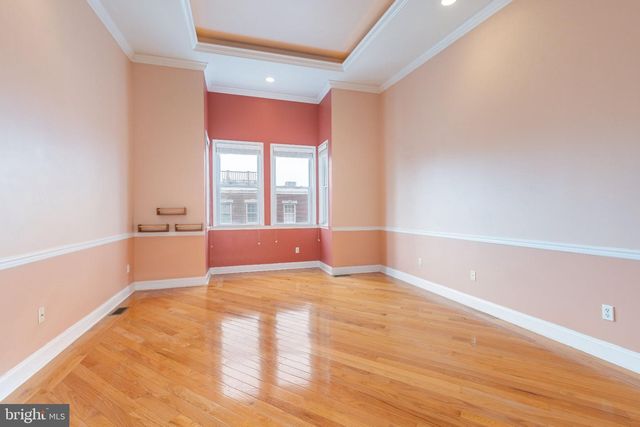 1013 S 19TH ST, Philadelphia, PA 19146