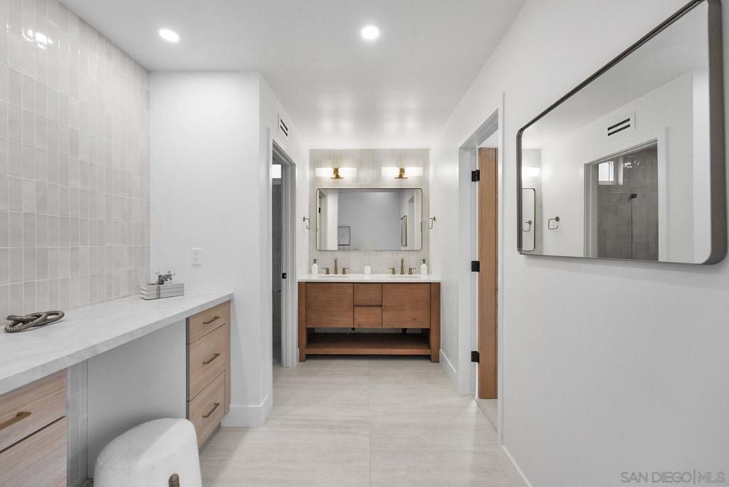 Image 32 of property listing at 630 Camino Ynez, Solana Beach, CA 92075