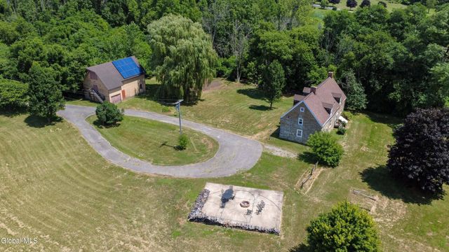 9 Frey Drive, Palatine Bridge, NY 13428