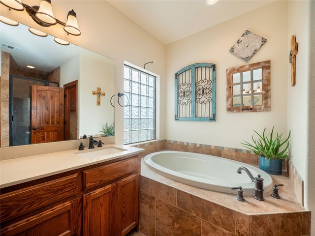 877 County Road 455, Coupland, TX 78615
